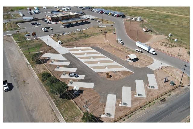 Love's RV Hookup-Alma AR 635